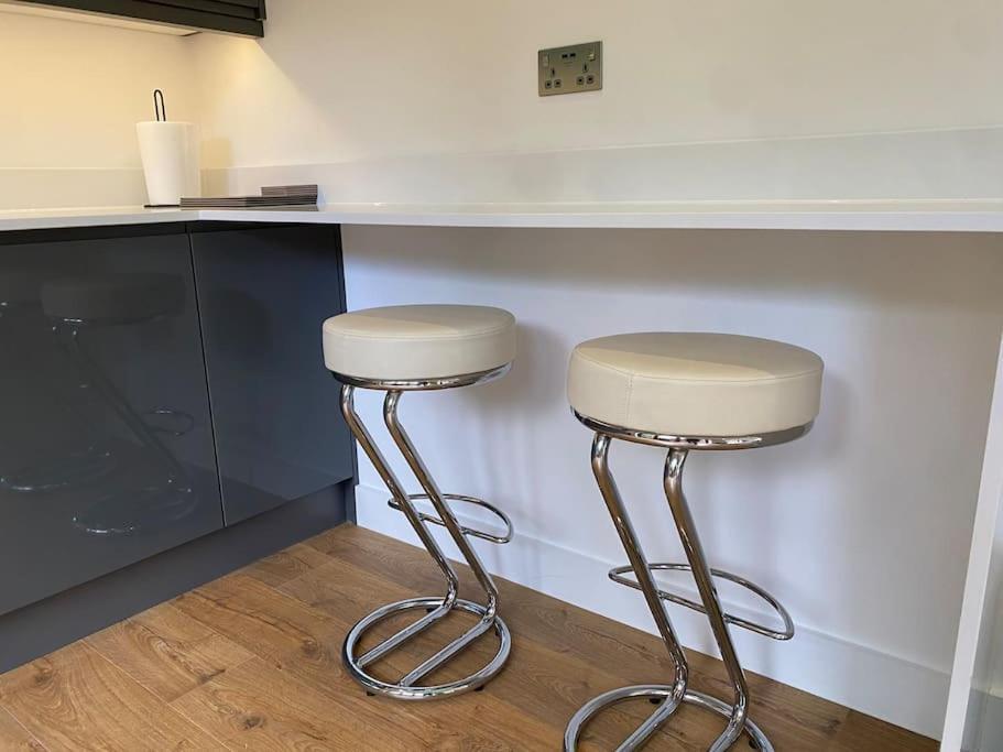 Stansted Airport Luxury Annexe With Parking. Lejlighed Birchanger Eksteriør billede