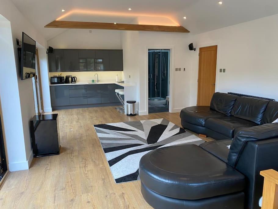 Stansted Airport Luxury Annexe With Parking. Lejlighed Birchanger Eksteriør billede