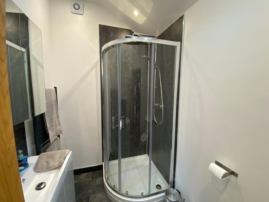 Stansted Airport Luxury Annexe With Parking. Lejlighed Birchanger Eksteriør billede